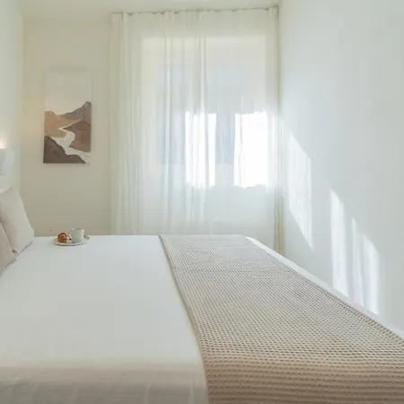 Casa Vela By Rent 아파트 살라코마시나